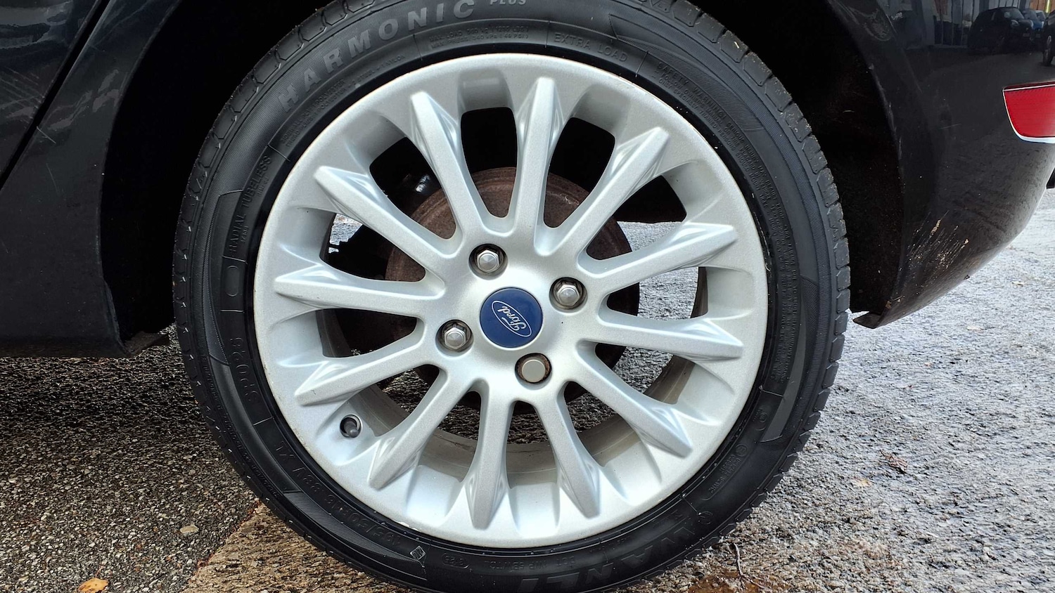 Used Ford Fiesta 2013 for sale - 76746038: Photo 9