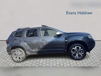 Used Dacia Duster 2022 for sale - 77756669: Photo