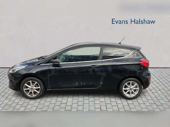 Used Ford Fiesta 2017 for sale - 78052536: Photo