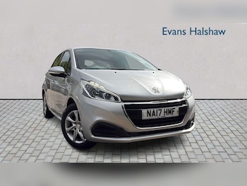 Used Peugeot 208 2017 for sale - 79364519: Photo
