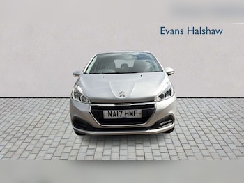Used Peugeot 208 2017 for sale - 79364519: Photo