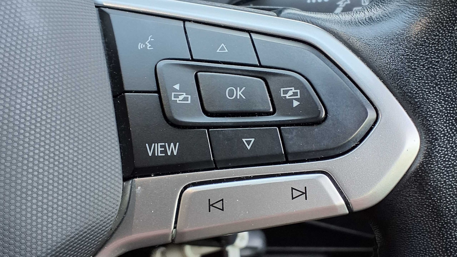 Used Volkswagen Tiguan 2020 for sale - 76501803: Photo 27