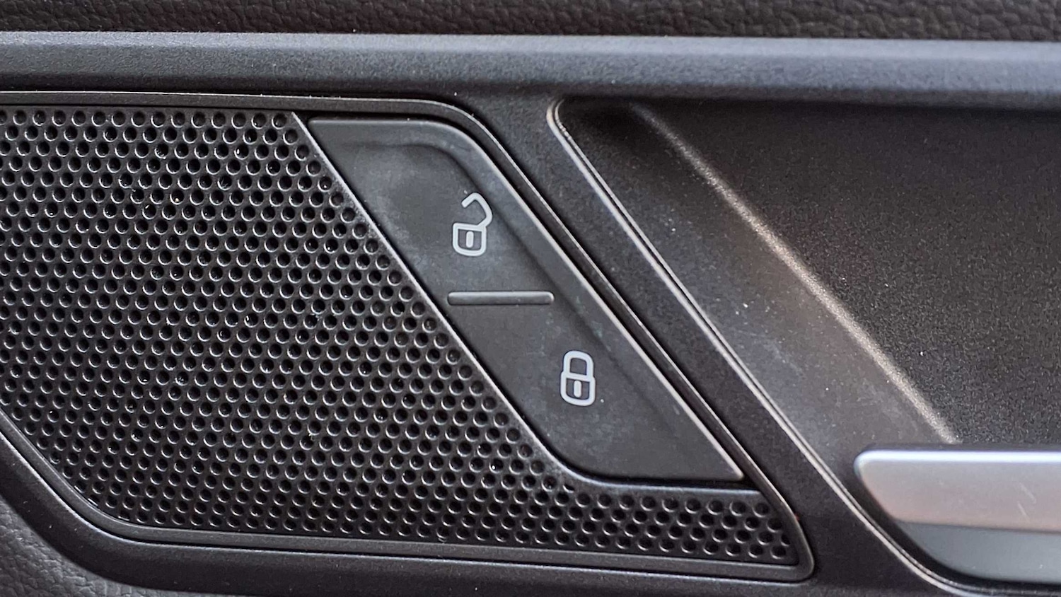 Used Volkswagen Tiguan 2020 for sale - 76501803: Photo 31