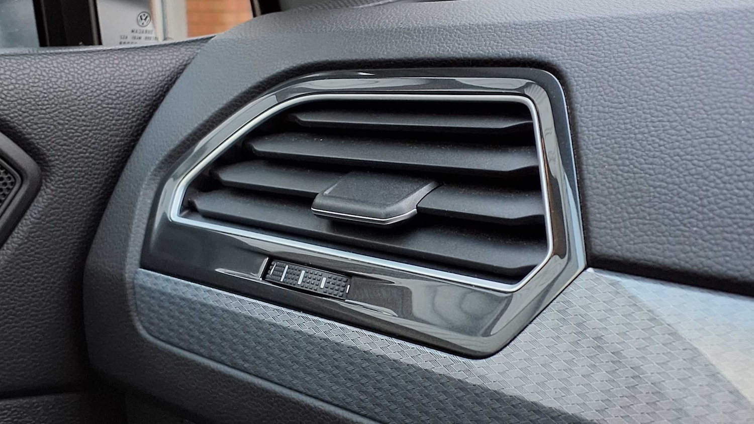 Used Volkswagen Tiguan 2020 for sale - 76501803: Photo 34