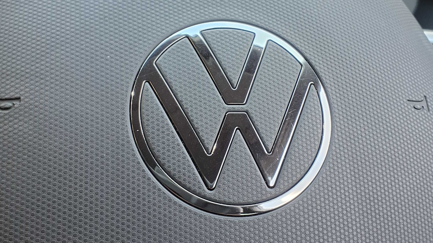 Used Volkswagen Tiguan 2020 for sale - 76501803: Photo 35