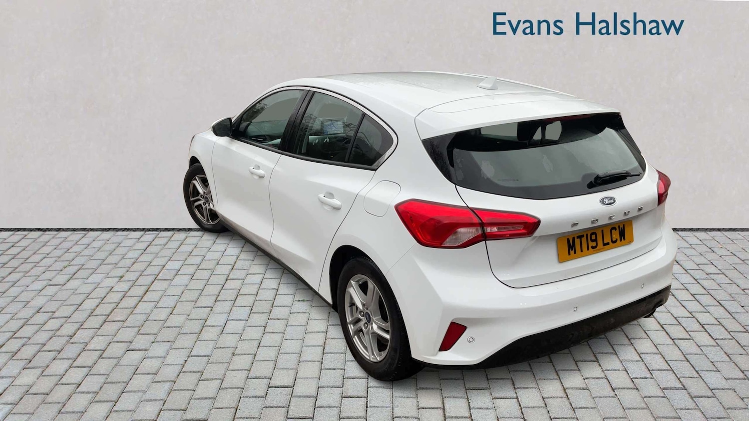 Used Ford Focus 2019 for sale - 78104949: Photo 2