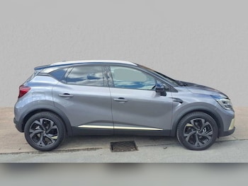 Used Renault Captur 2024 for sale - 75841970: Photo