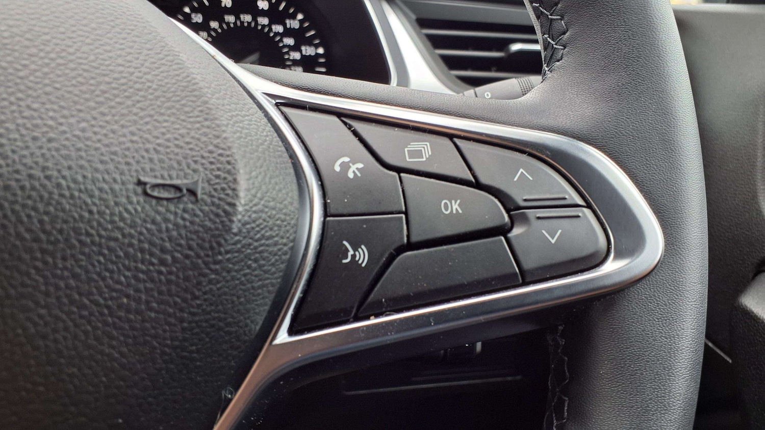 Used Renault Captur 2022 for sale - 77397844: Photo 24