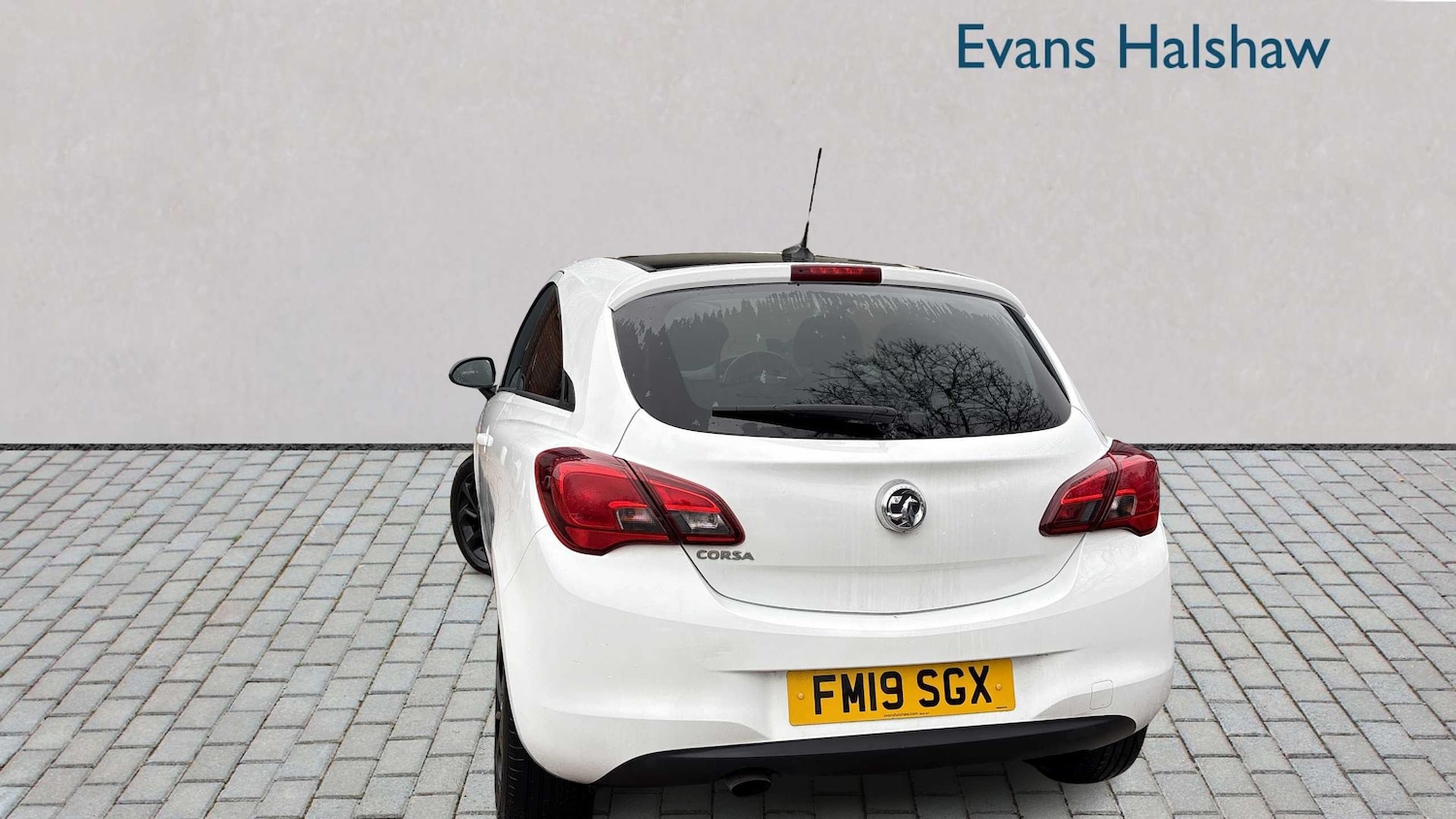 Used Vauxhall Corsa 2019 for sale - 77333930: Photo 2