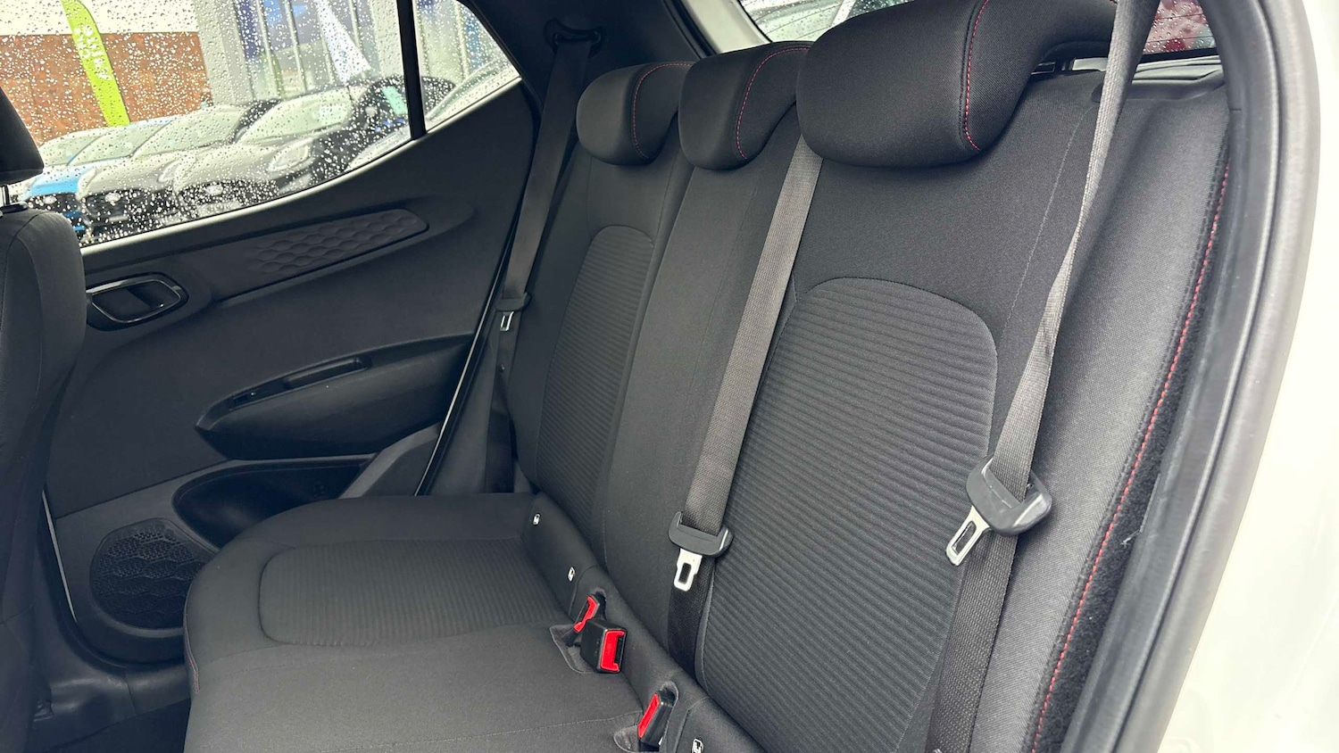 Used Hyundai i10 2021 for sale - 76774100: Photo 13