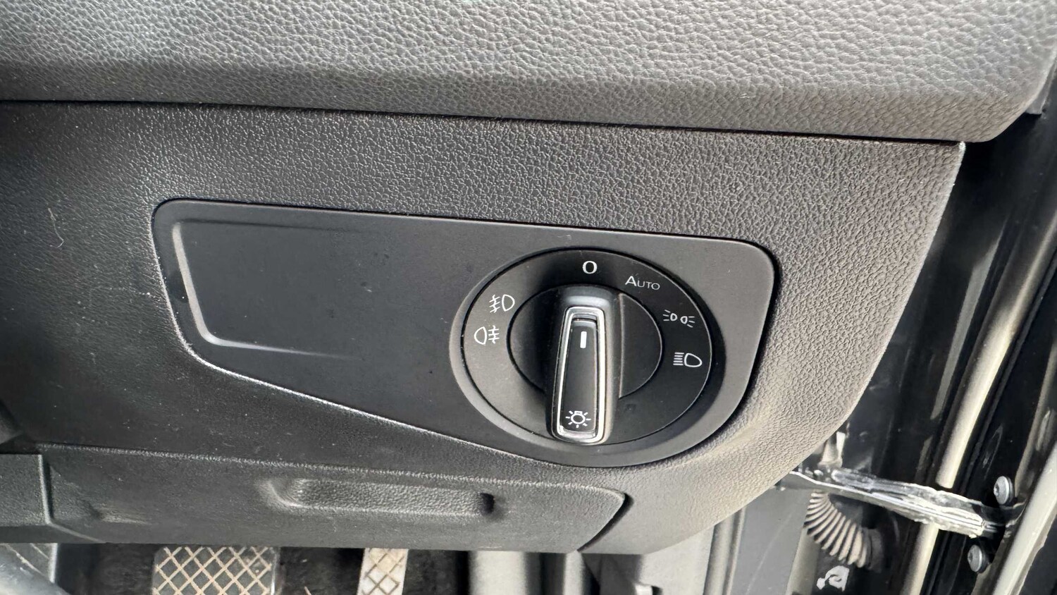 Used Volkswagen Tiguan 2018 for sale - 77429014: Photo 11