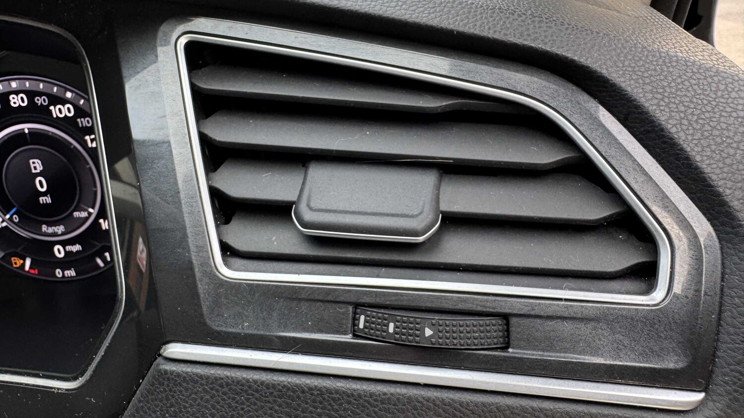 Used Volkswagen Tiguan 2018 for sale - 77429014: Photo 12