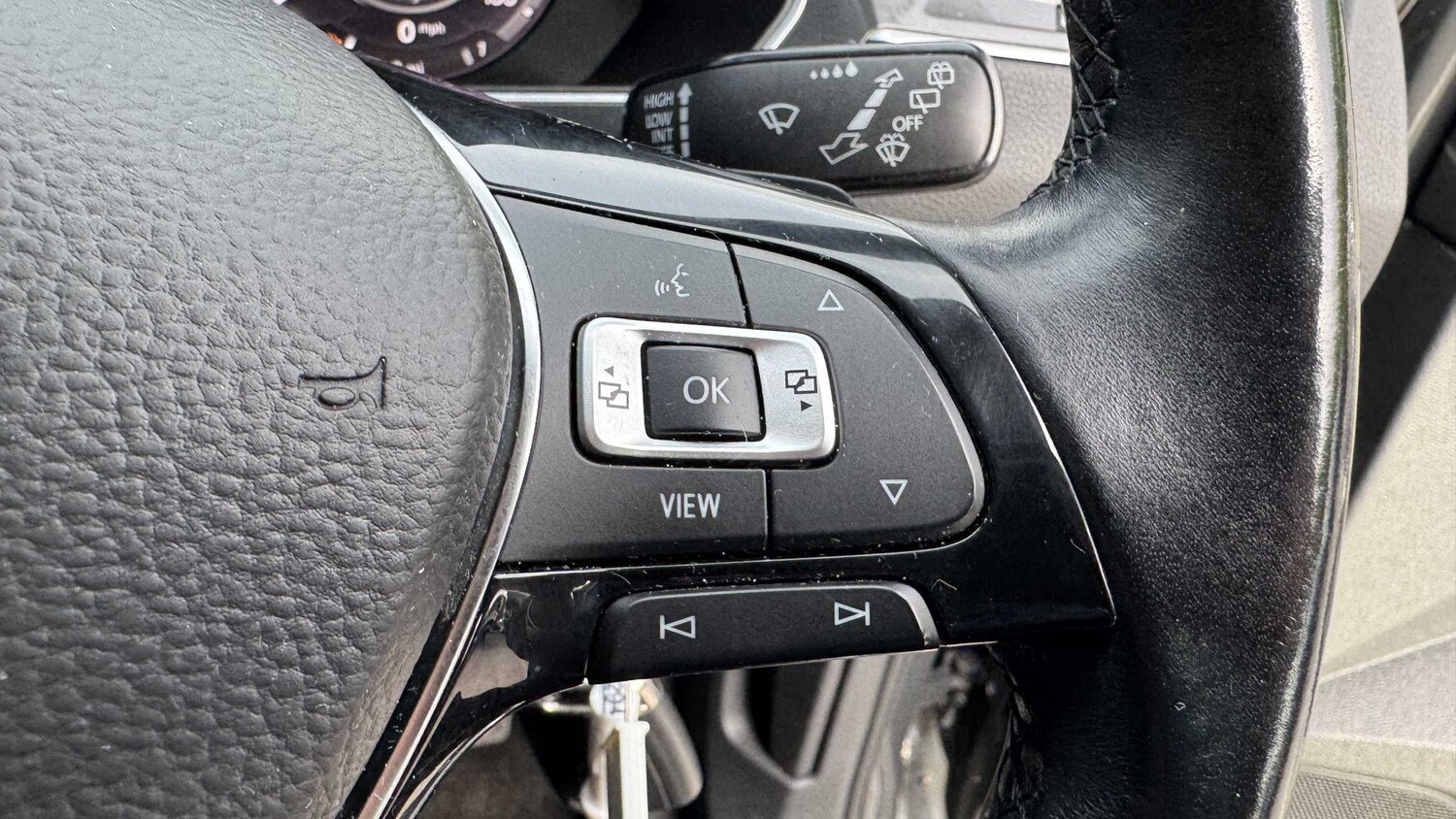 Used Volkswagen Tiguan 2018 for sale - 77429014: Photo 15