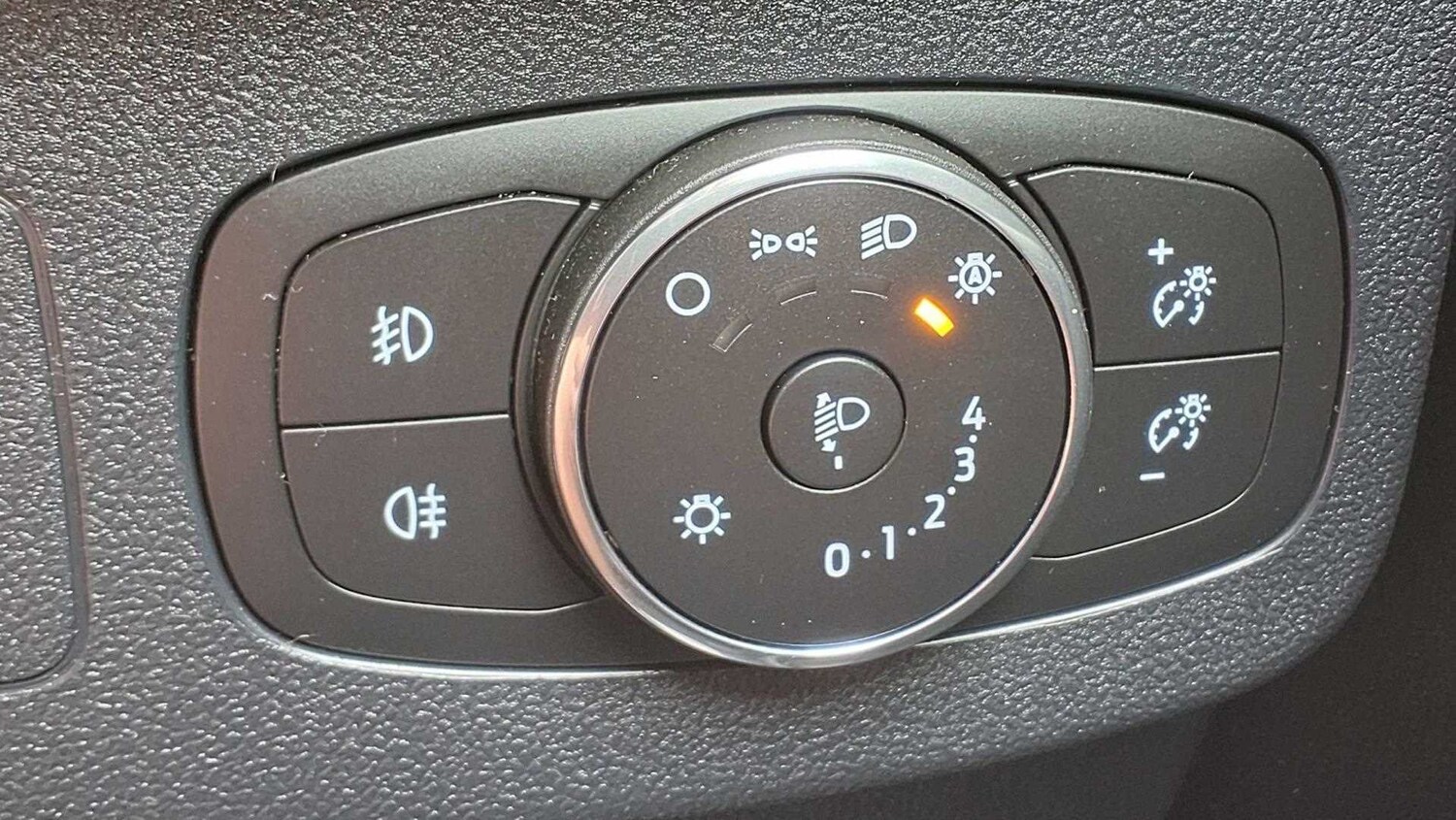 Vehicle 33