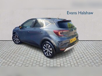 Used Renault Captur 2022 for sale - 78464820: Photo