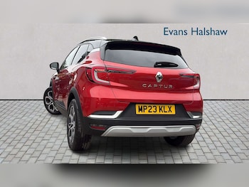 Used Renault Captur 2023 for sale - 79079068: Photo