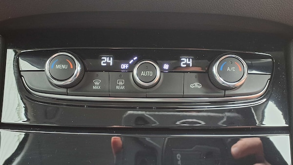 Used Vauxhall Grandland X 2021 for sale - 76141928: Photo 25