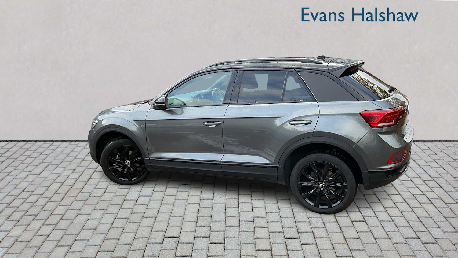 Used Volkswagen T-Roc 2023 for sale - 76401312: Photo 4