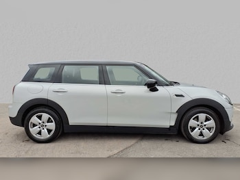 Used MINI Clubman 2021 for sale - 75841224: Photo