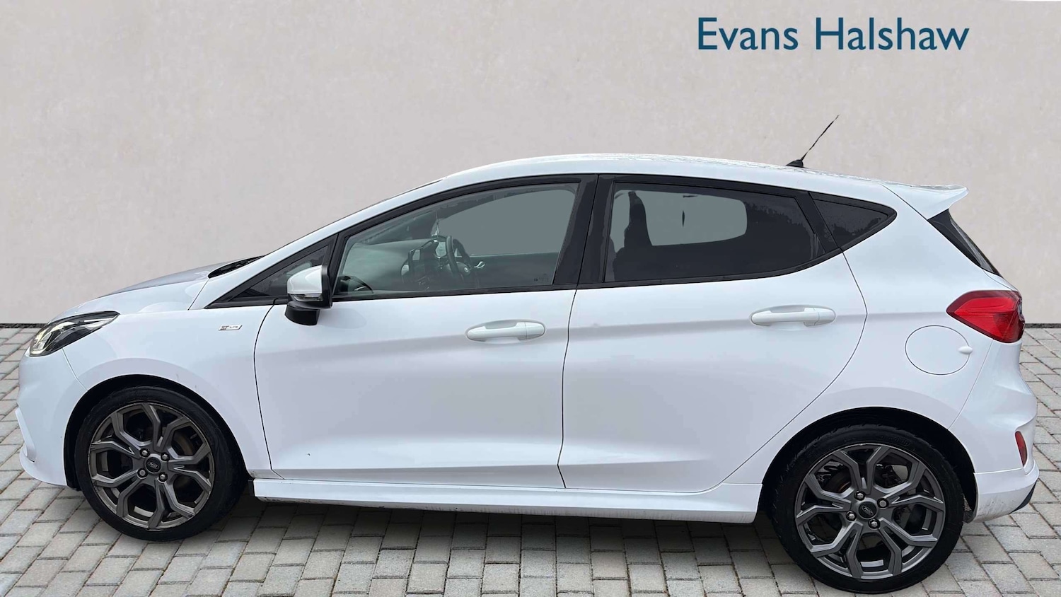 Used Ford Fiesta 2018 for sale - 77726693: Photo 3