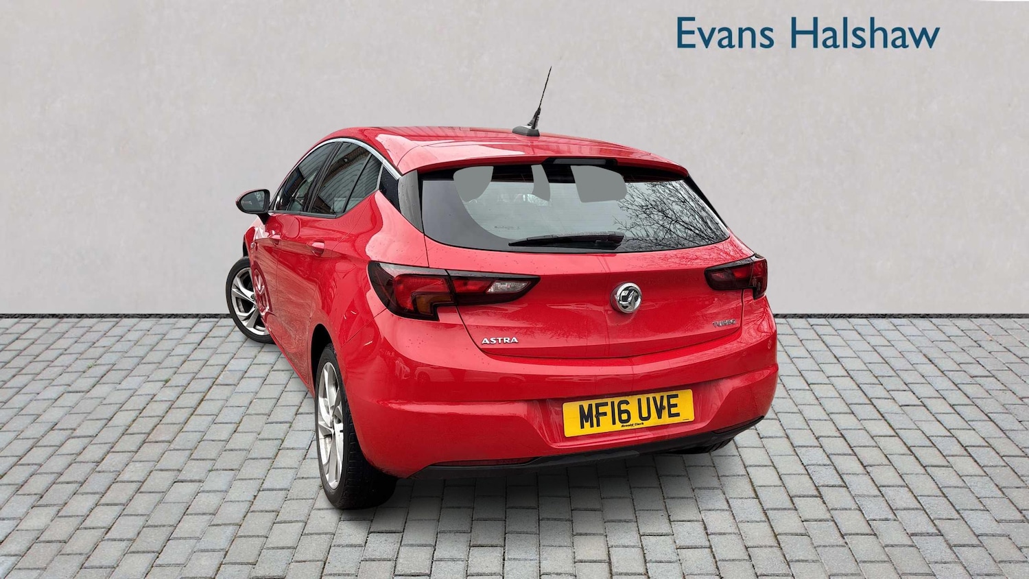 Used Vauxhall Astra 2016 for sale - 77648814: Photo 2