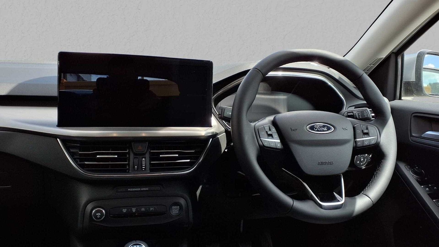 Used Ford Focus 2025 for sale - 76648919: Photo 16