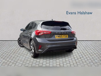 Used Ford Focus 2020 for sale - 79604369: Photo