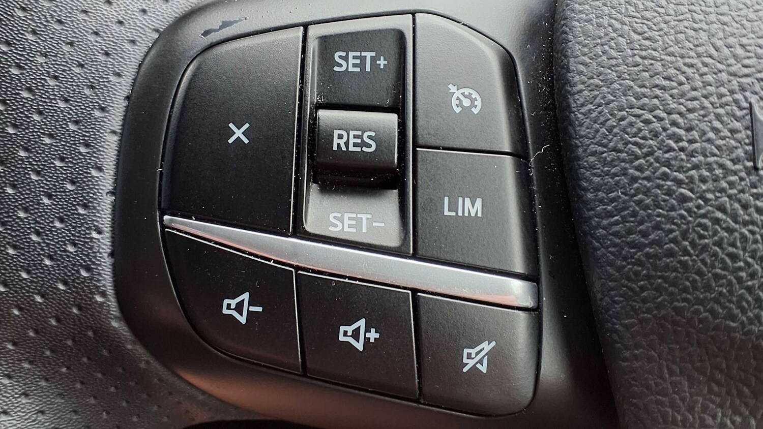 Used Ford Kuga 2022 for sale - 76125667: Photo 29