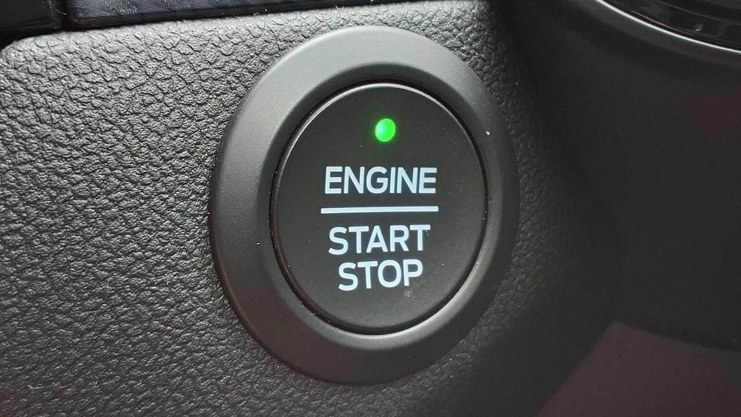 Used Ford Kuga 2022 for sale - 76125667: Photo 31