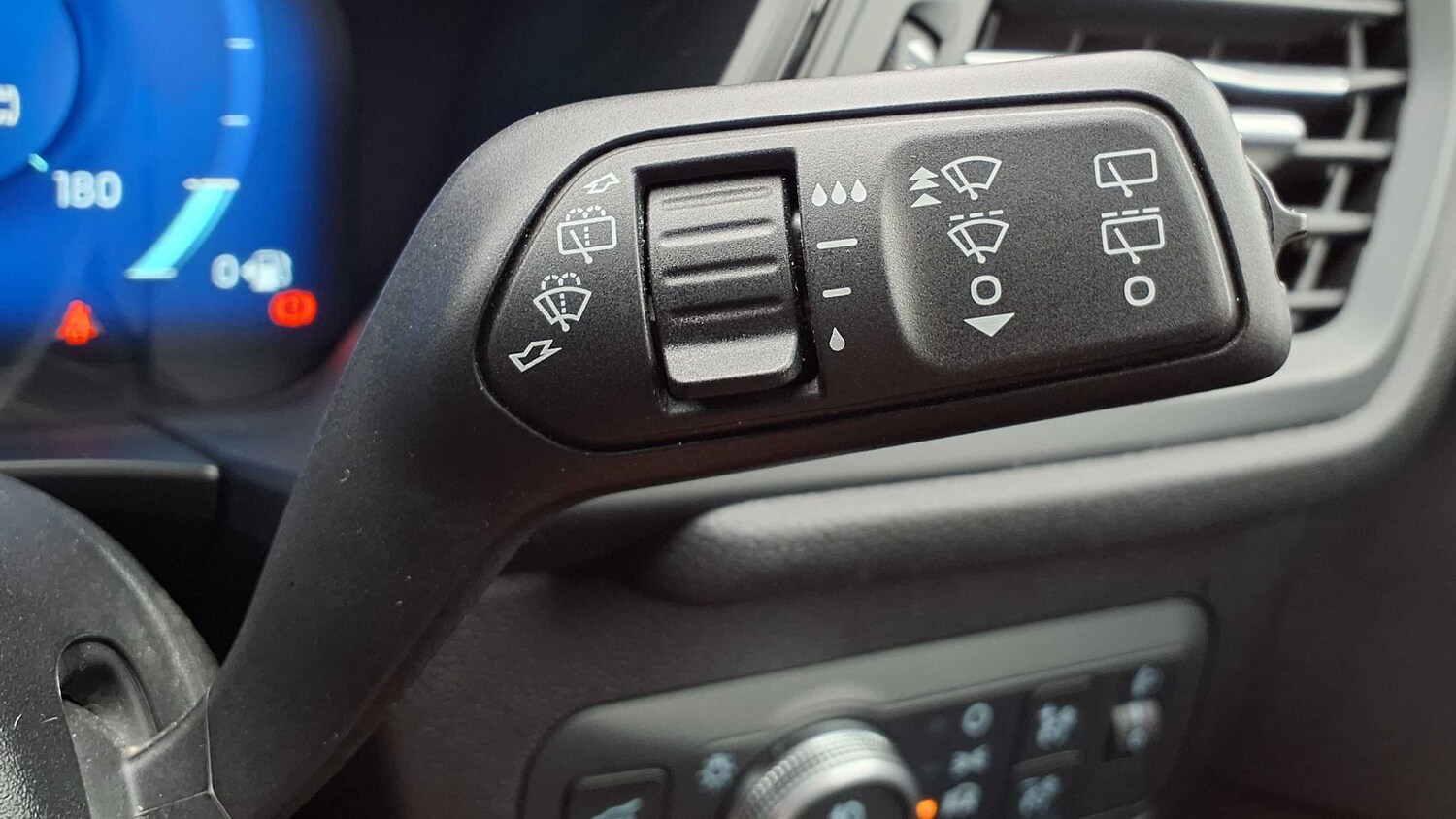 Used Ford Kuga 2022 for sale - 76125667: Photo 32