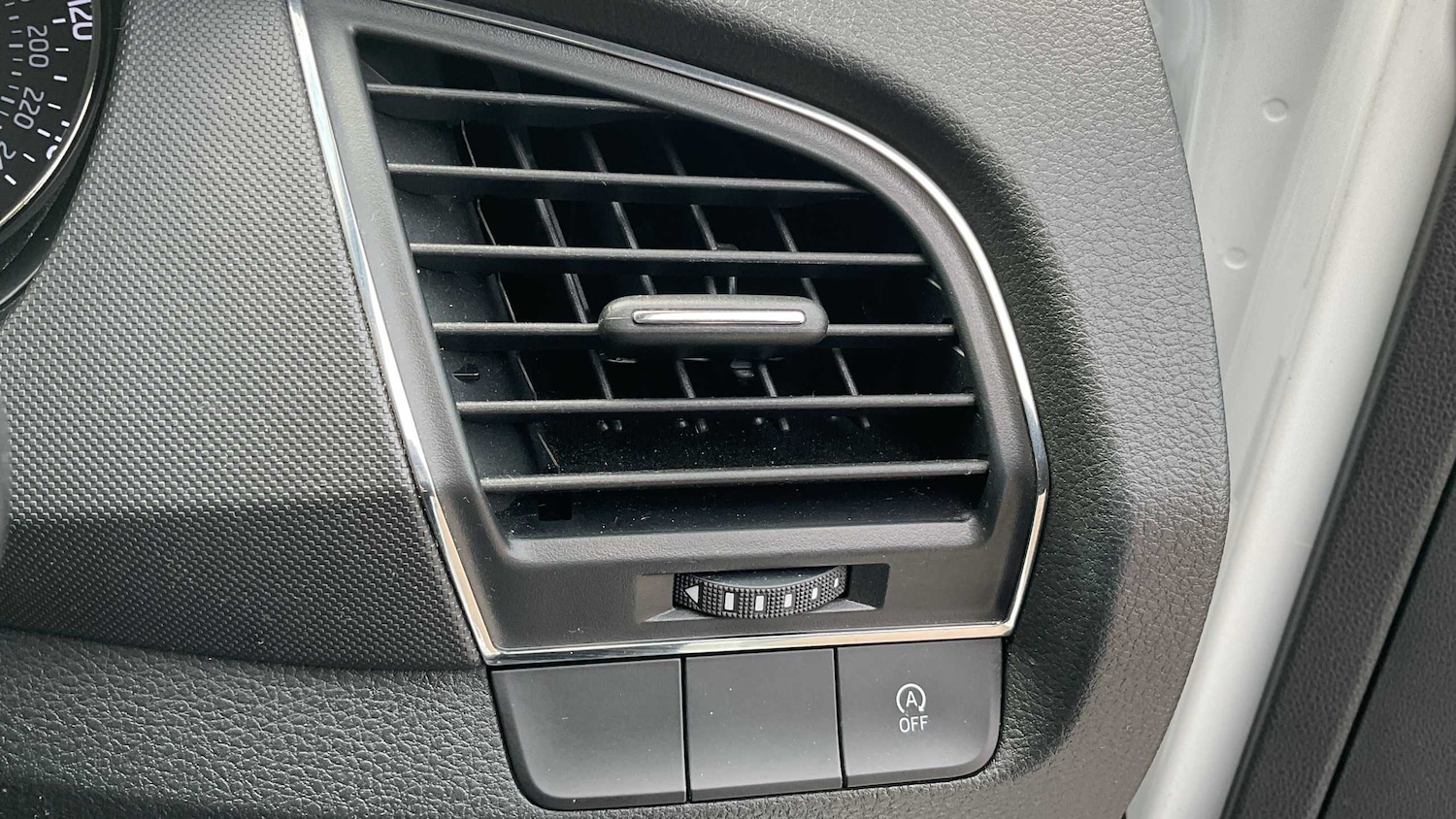 Used Skoda Fabia 2018 for sale - 76096553: Photo 17