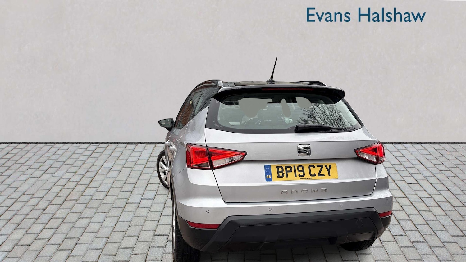 Used SEAT Arona 2019 for sale - 77333830: Photo 2