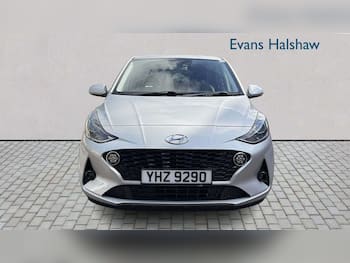 Used Hyundai i10 2022 for sale - 79864729: Photo
