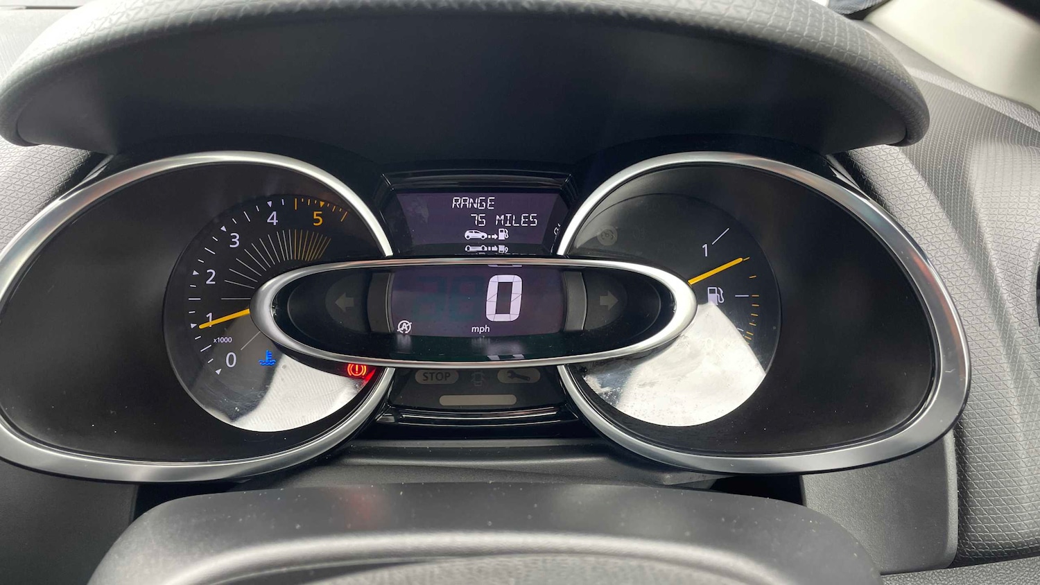 Used Renault Clio 2016 for sale - 77615584: Photo 8