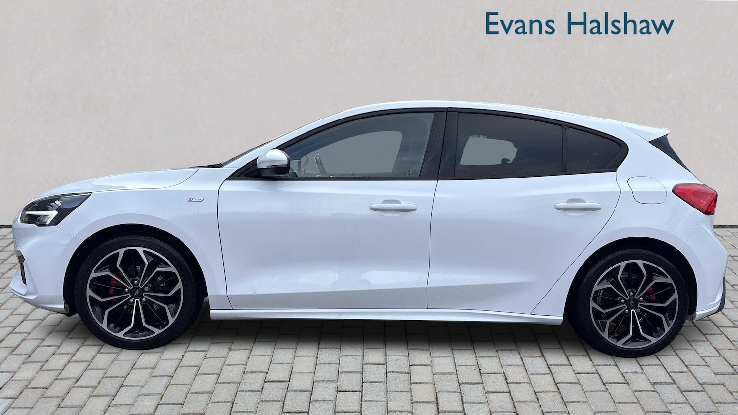 Used Ford Focus 2022 for sale - 77373790: Photo 3