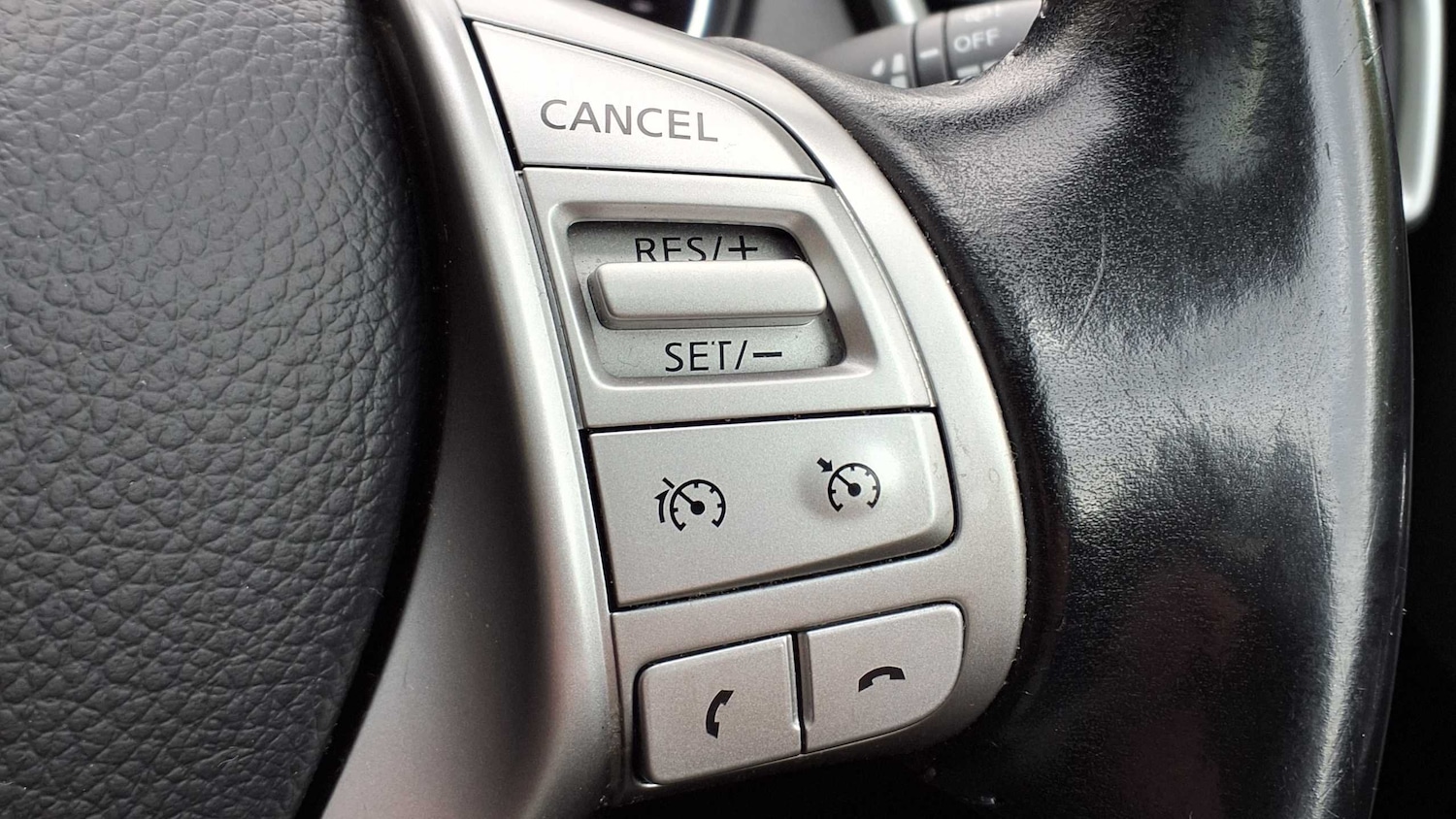 Used Nissan Qashqai 2017 for sale - 76141845: Photo 27