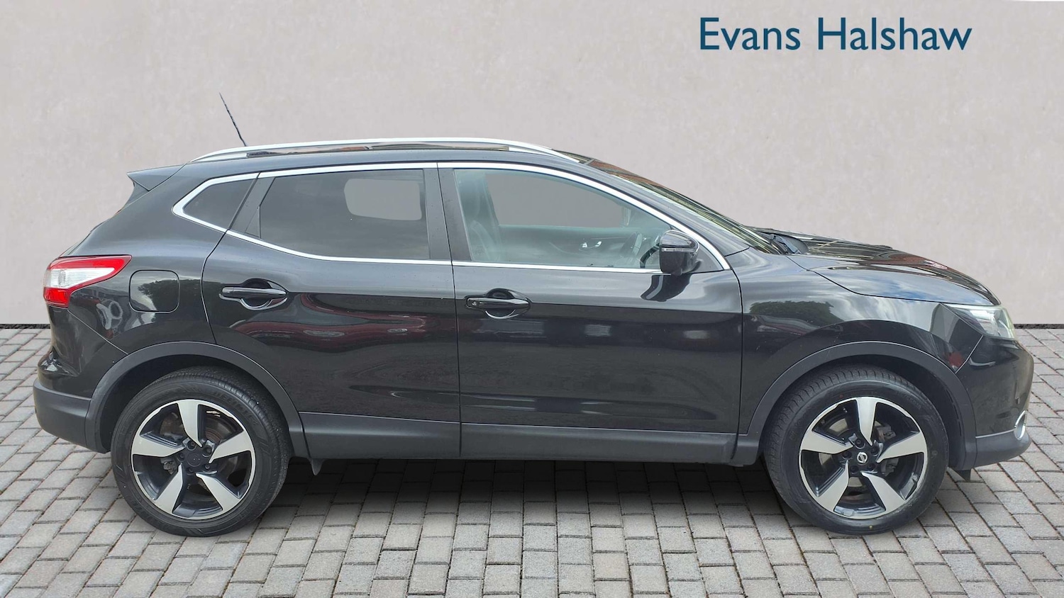 Used Nissan Qashqai 2017 for sale - 76141845: Photo 3