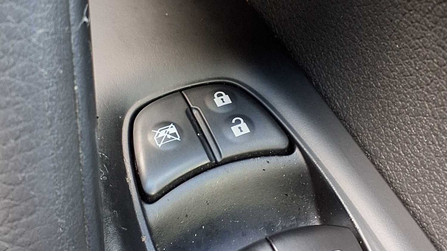 Used Nissan Qashqai 2017 for sale - 76141845: Photo 31