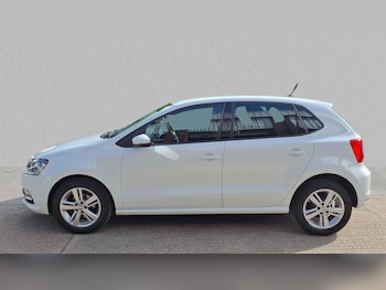 Used Volkswagen Polo 2017 for sale - 75968079: Photo