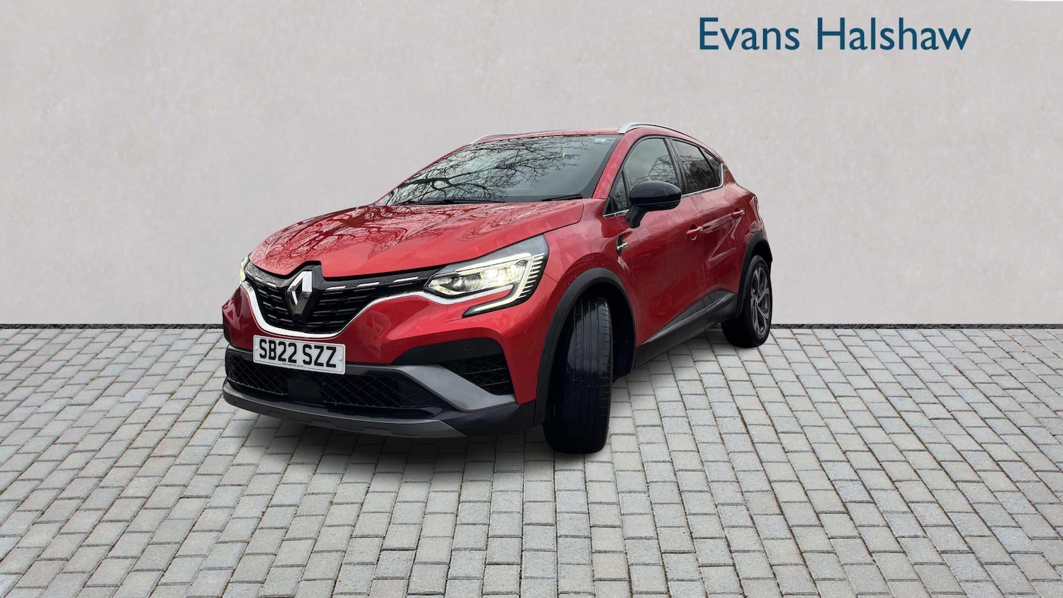 Used Renault Captur 2022 for sale - 77032139: Photo 2