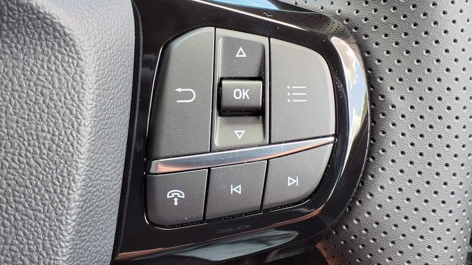 Used Ford Puma 2025 for sale - 76063208: Photo 29
