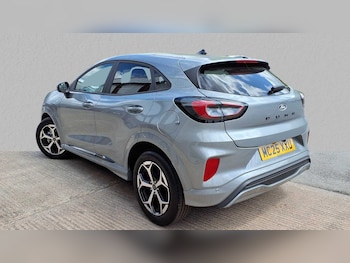 Used Ford Puma 2025 for sale - 76063208: Photo 2