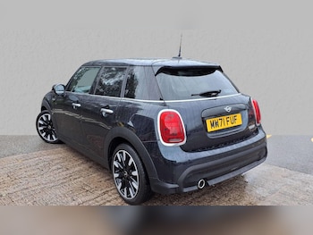 Used MINI Hatch 2021 for sale - 76218331: Photo 2