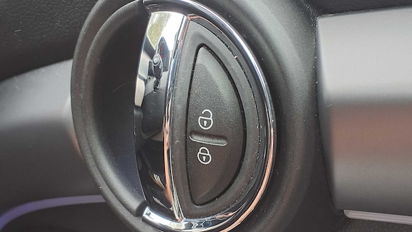 Used MINI Hatch 2021 for sale - 76218331: Photo 33