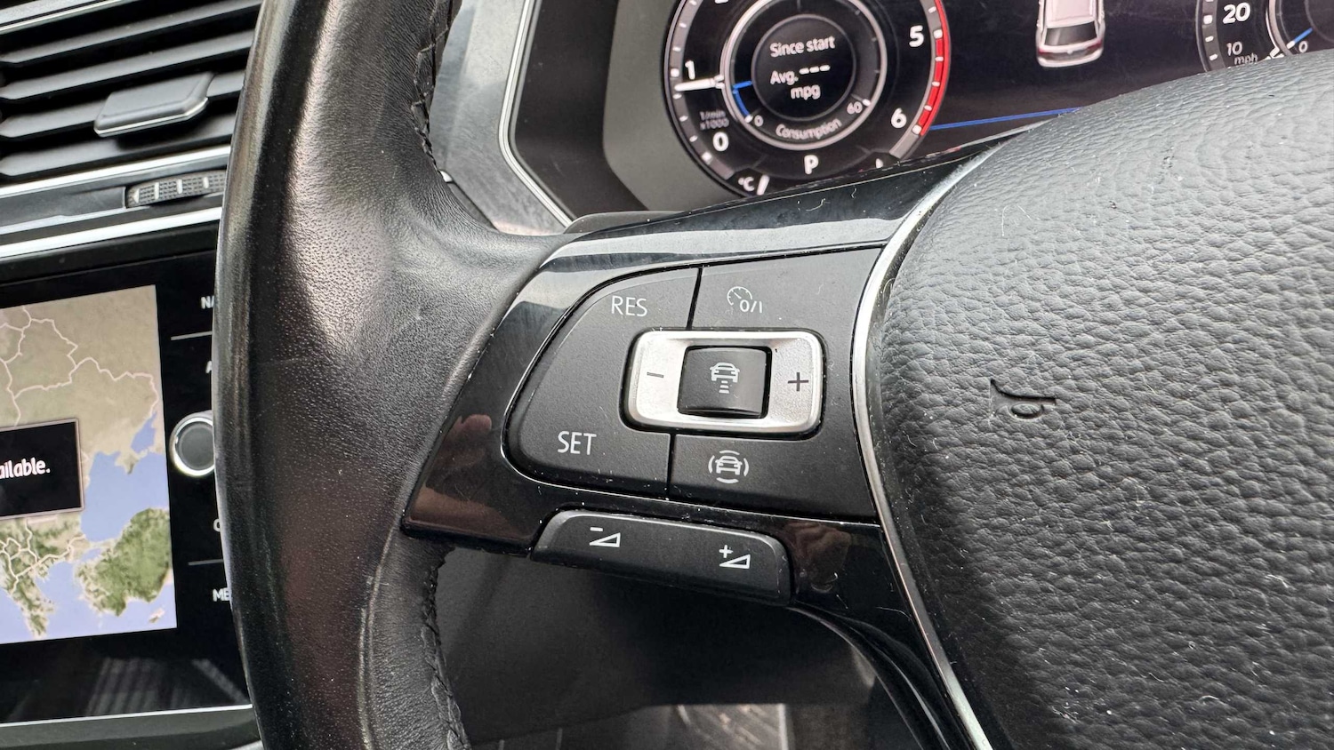 Used Volkswagen Tiguan 2018 for sale - 76141732: Photo 14