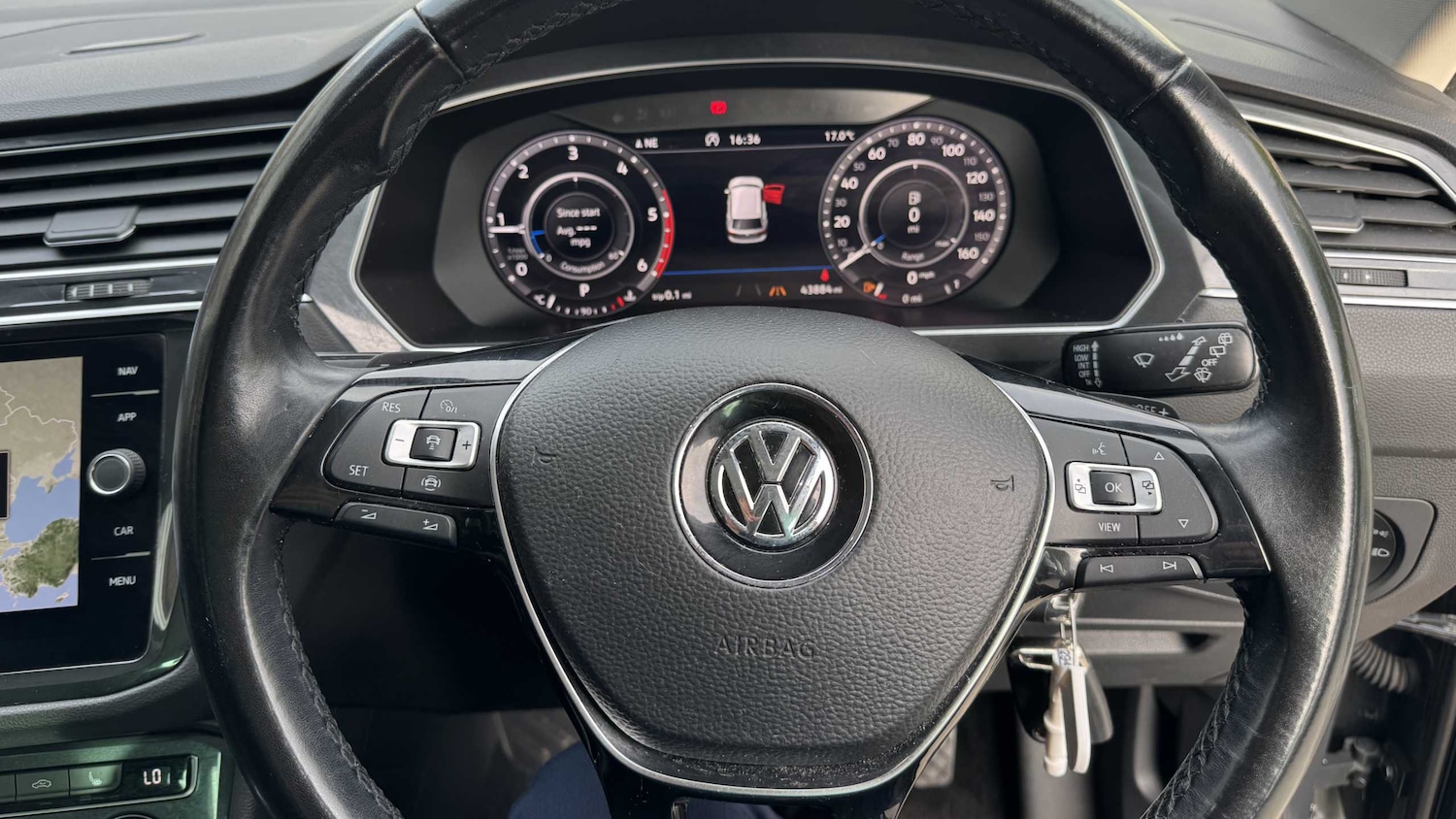 Used Volkswagen Tiguan 2018 for sale - 76141732: Photo 17