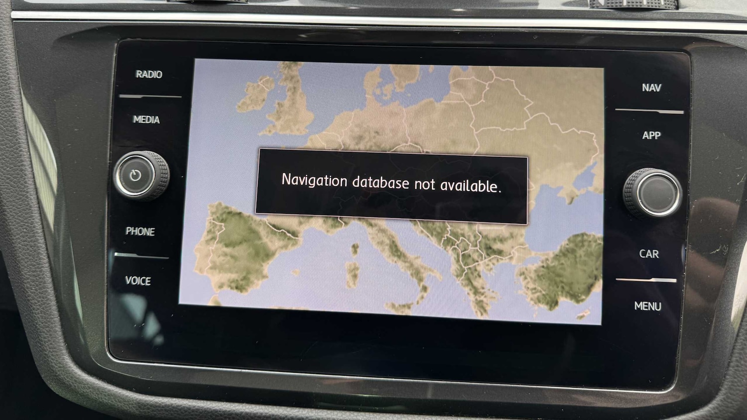 Used Volkswagen Tiguan 2018 for sale - 76141732: Photo 18