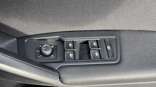 Used Volkswagen Tiguan 2018 for sale - 76141732: Photo 5