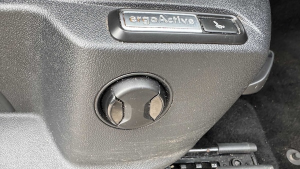 Used Volkswagen Tiguan 2018 for sale - 76141732: Photo 8