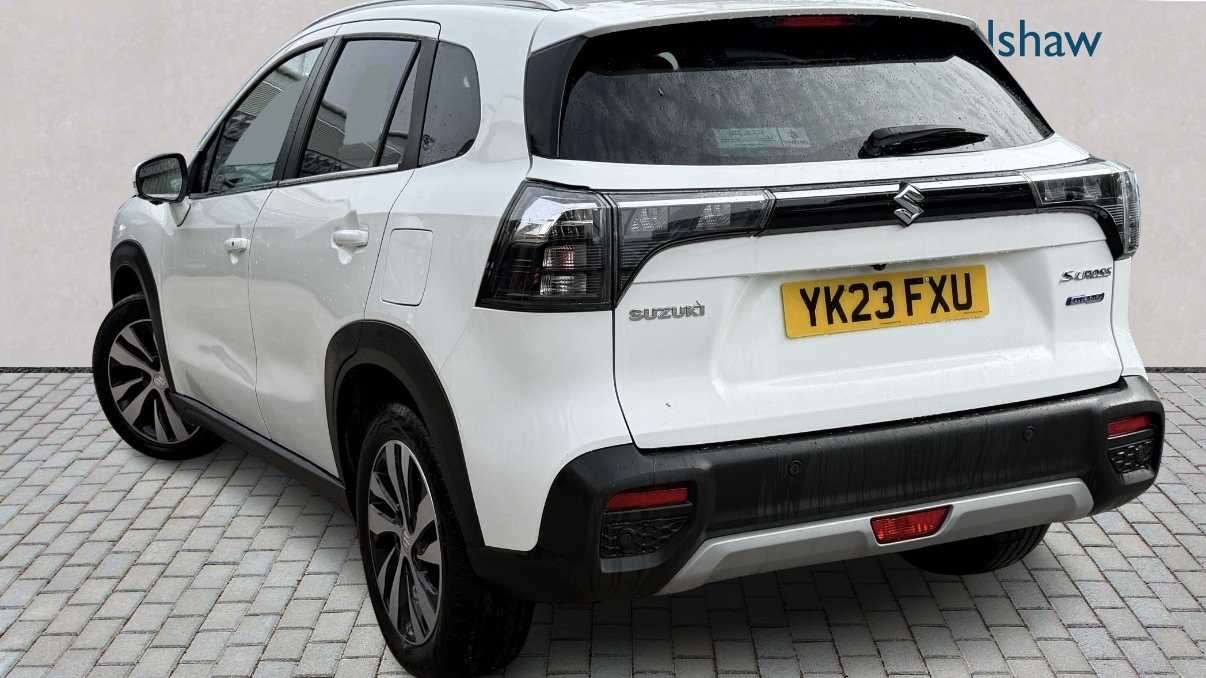 Used Suzuki SX4 S-Cross 2023 for sale - 77972843: Photo 2